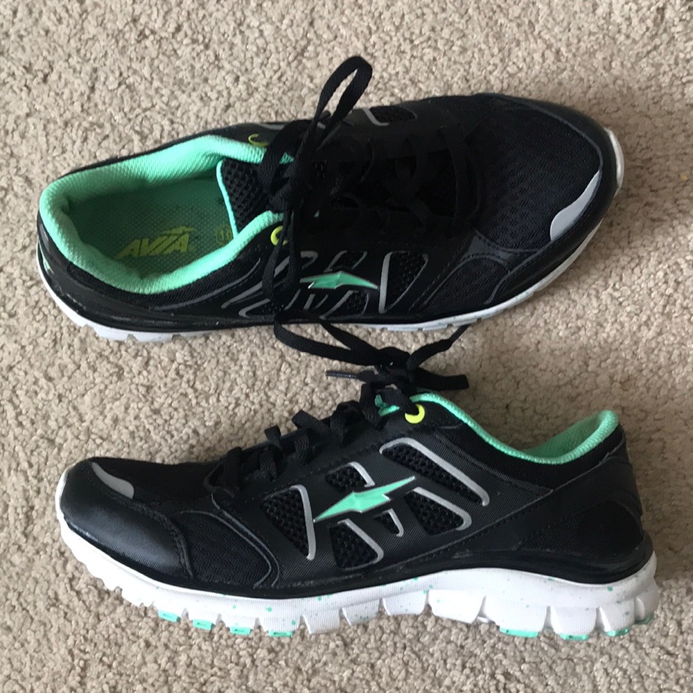 Black Women’s Running Shoes Size 10👟